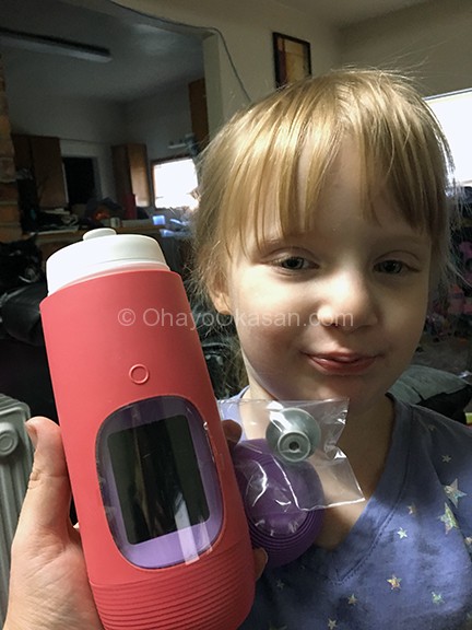 Risi and her pink Gululu bottle