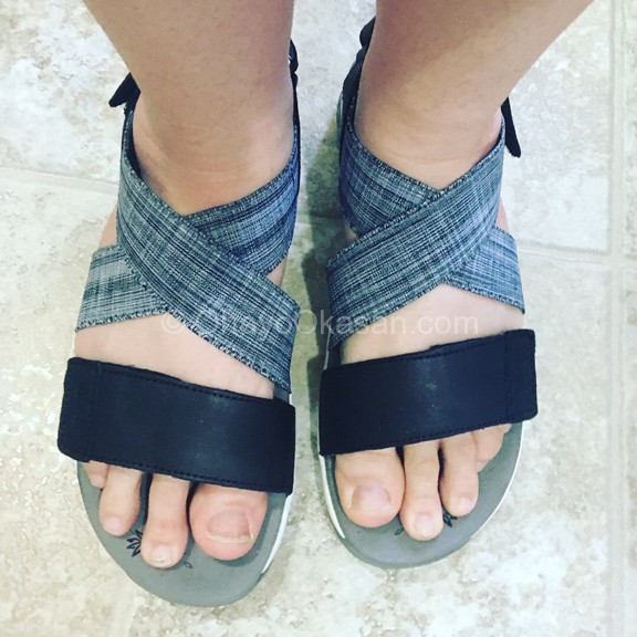 Therafit Jessica Cross Strap Sandals - Giveaway ends 5/30 | Ohayo Okasan